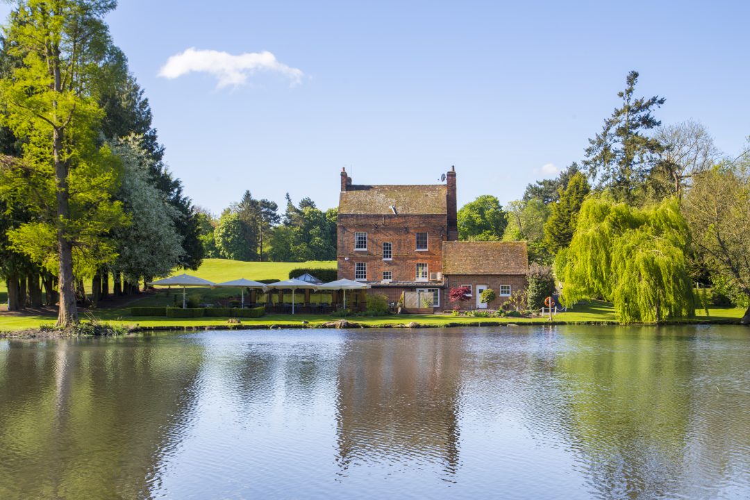 Auberge du Lac Brocket Hall